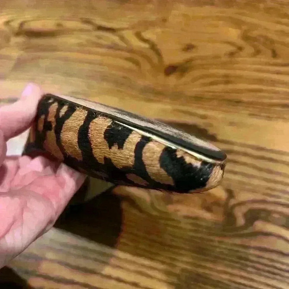 Talbots Genuine Leather Calf Hair Leopard Animal Print Heels Size 7 - Picture 5 of 6